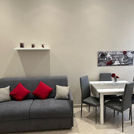 Carol Home Барі Екстер'єр фото